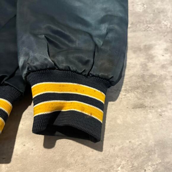 Vintage 1980s notre dame satin - Picture 4 of 8